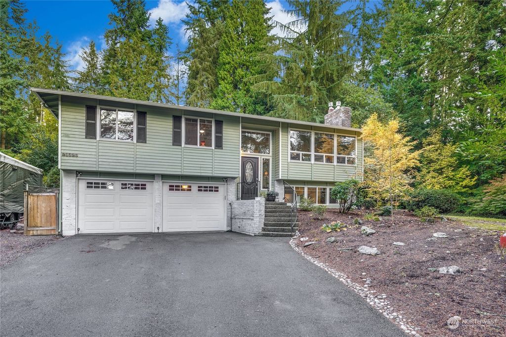 Photo of 21323 73rd Drive SE, Woodinville, WA 98072 (MLS # 2035519)