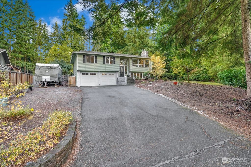 Photo of 21323 73rd Drive SE, Woodinville, WA 98072 (MLS # 2035519)