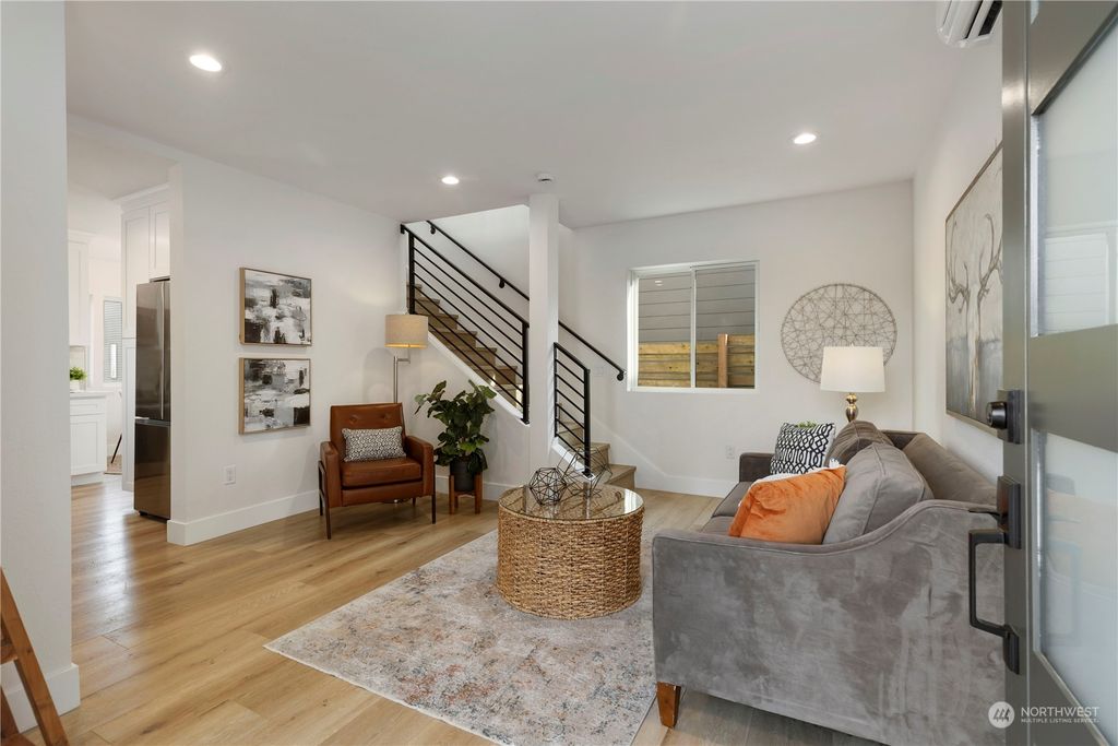 Photo of 3850 35th Avenue SW #B, Seattle, WA 98126 (MLS # 2221513)
