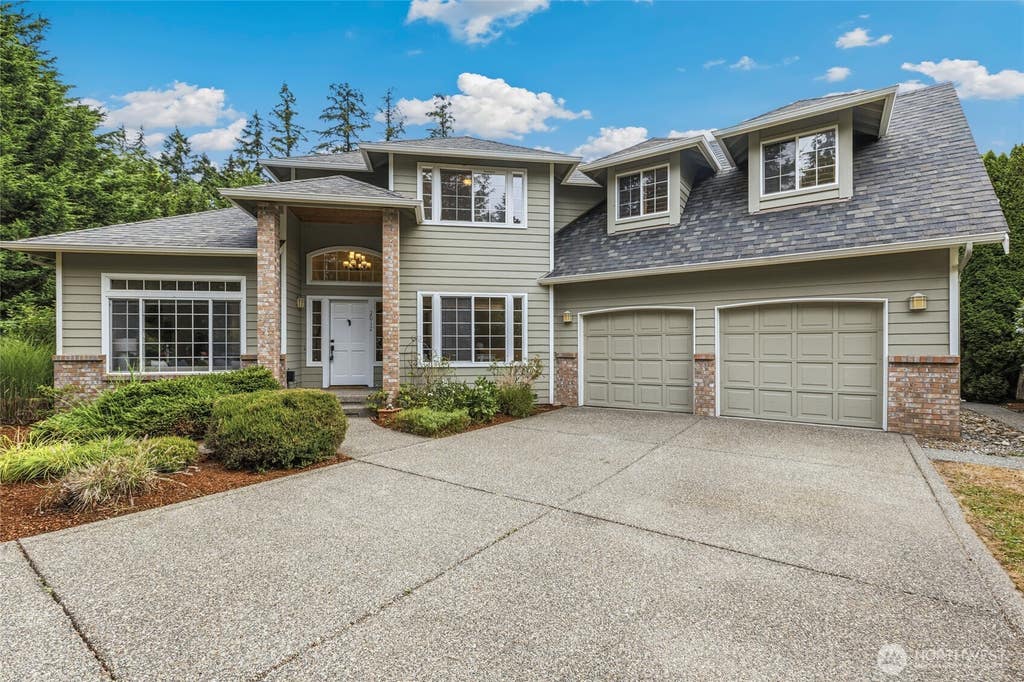 Photo of 2012 NE Amhurst Court, Poulsbo, WA 98370 (MLS # 2561331)