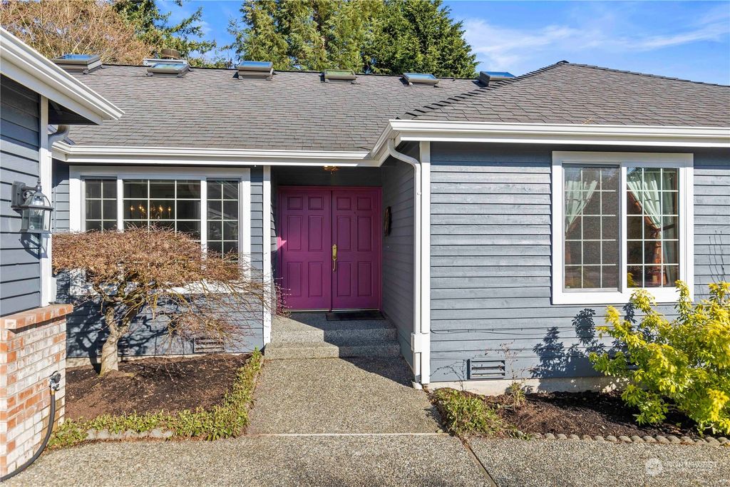 Photo of 10627 53rd Avenue W, Mukilteo, WA 98275 (MLS # 2050866)