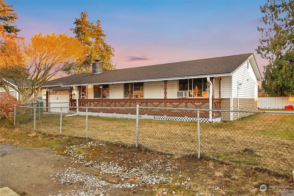 Photo of 5326 142nd Place NE, Marysville, WA 98271 (MLS # 2019455)