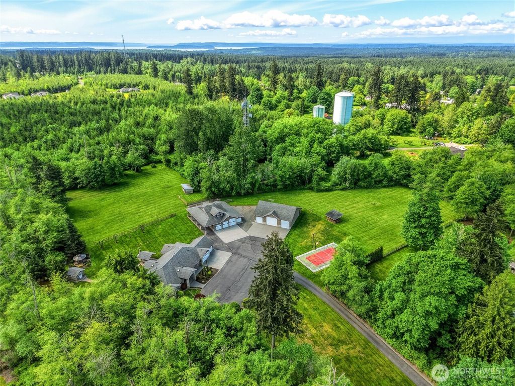 Photo of 1130 150th Place NW, Marysville, WA 98271 (MLS # 2500732)
