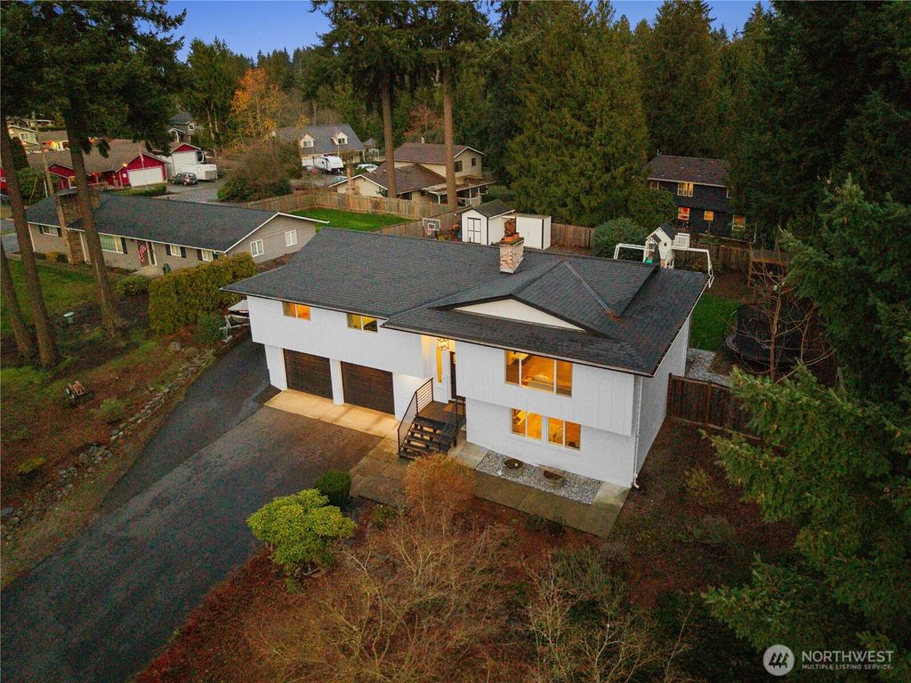 Photo of 2907 86th Avenue E, Edgewood, WA 98371 (MLS # 2463917)