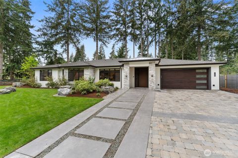 Photo of 12608 NE 30th Street, Bellevue, WA 98005 (MLS # 2511024)