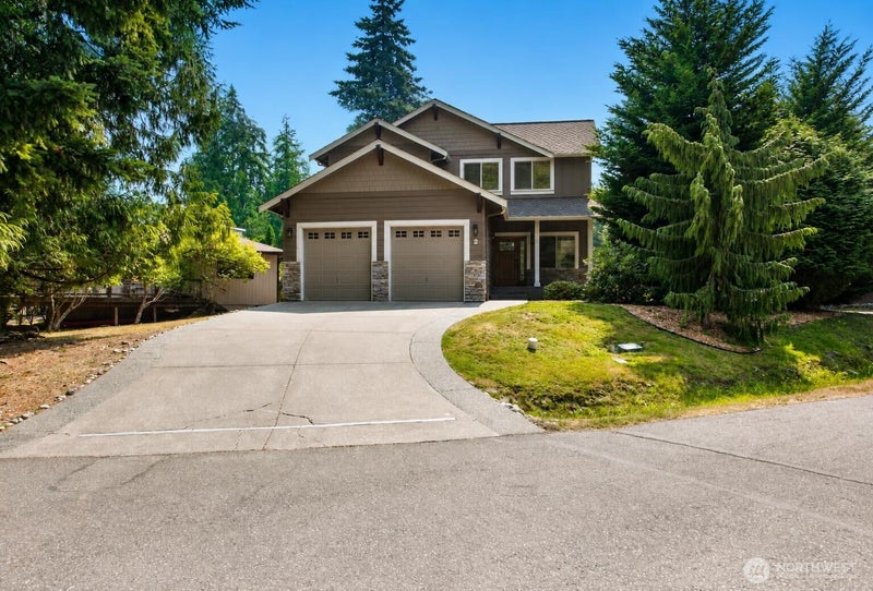 2 Bowline Court