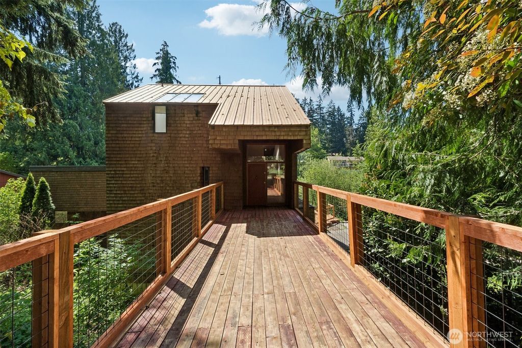 Photo of 10702 Hill Terrace SW Terrace SW, Lakewood, WA 98498 (MLS # 2517887)