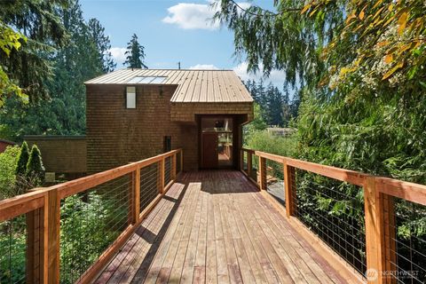 Photo of 10702 Hill Terrace SW Terrace SW, Lakewood, WA 98498 (MLS # 2517887)