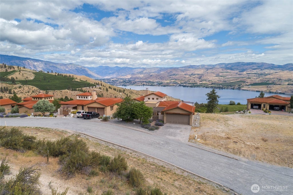 Photo of 227 Bandera Way, Chelan, WA 98816 (MLS # 2548654)