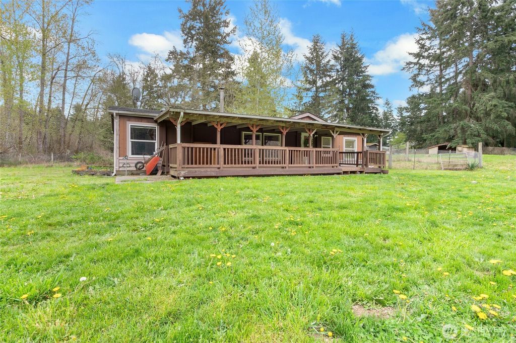 Photo of 1204 342nd Street S, Roy, WA 98580 (MLS # 2507874)