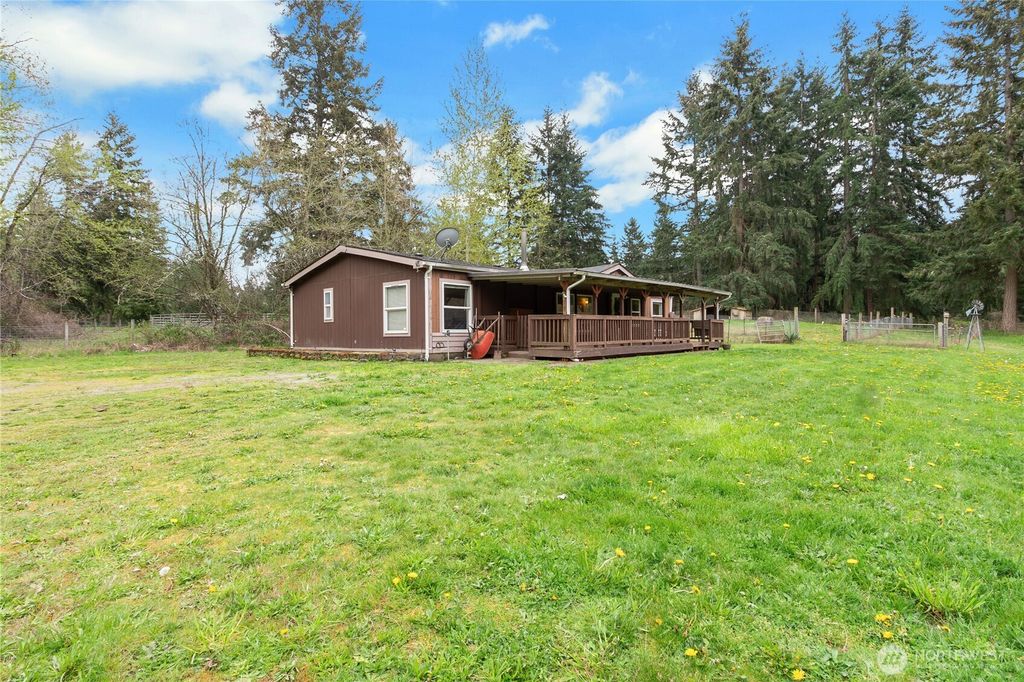 Photo of 1204 342nd Street S, Roy, WA 98580 (MLS # 2507874)