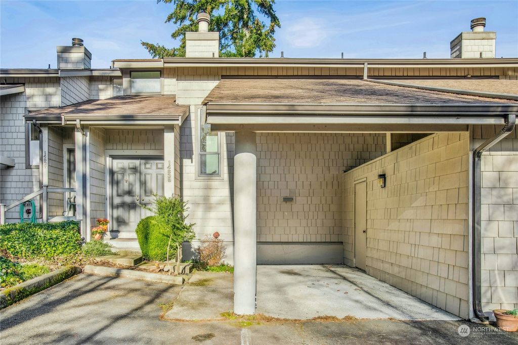 Photo of 14639 NE 35th Street #J20, Bellevue, WA 98007 (MLS # 2315049)