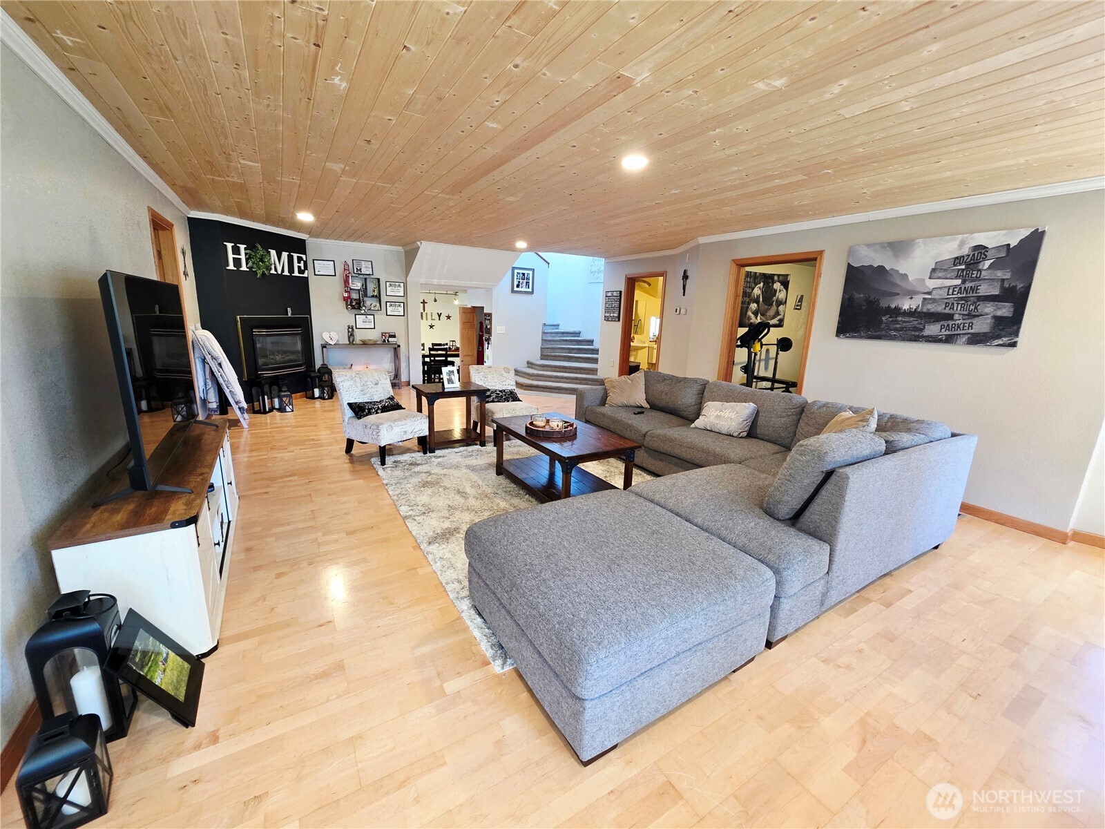 357 N Sylvia Street