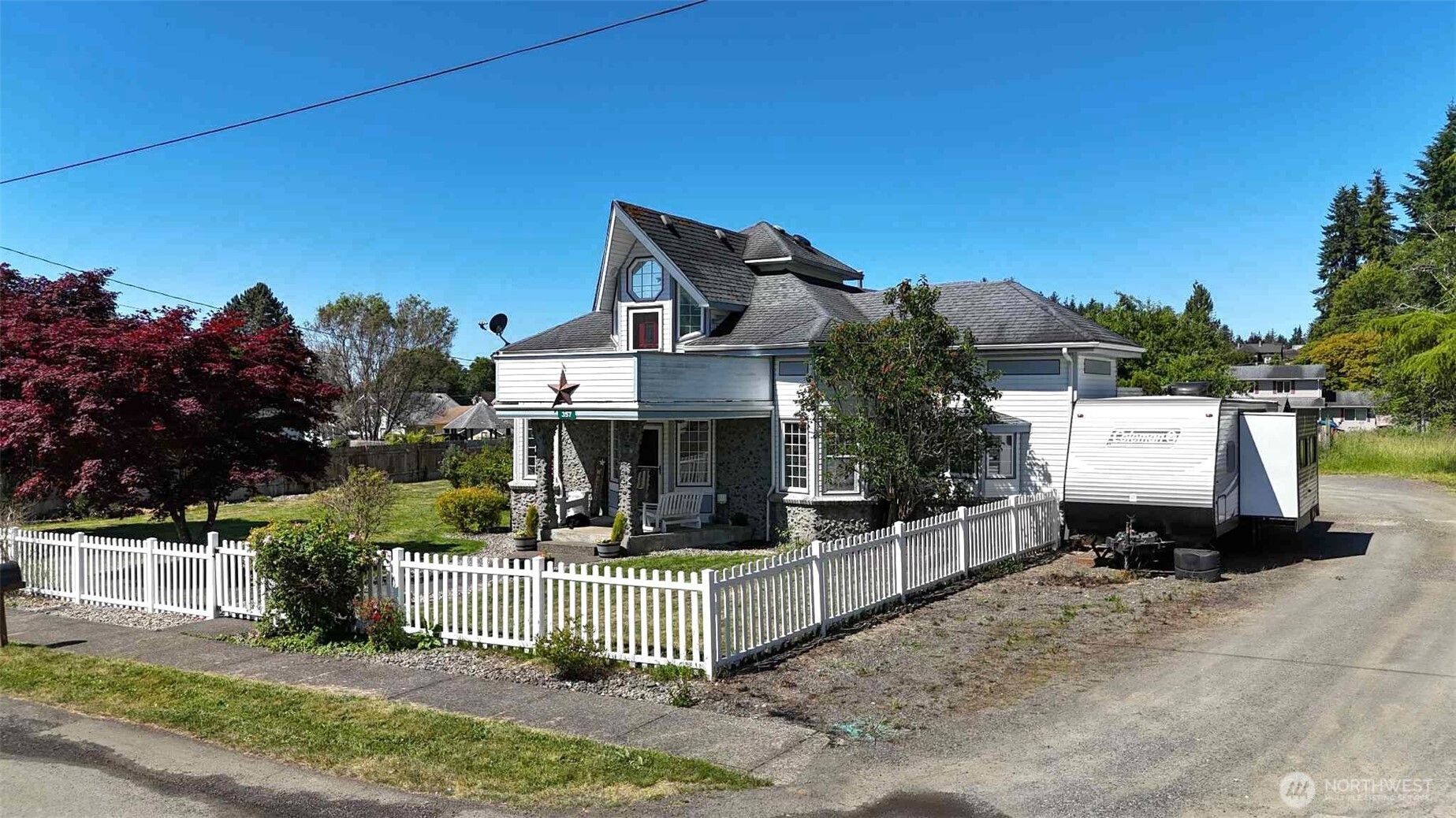 357 N Sylvia Street