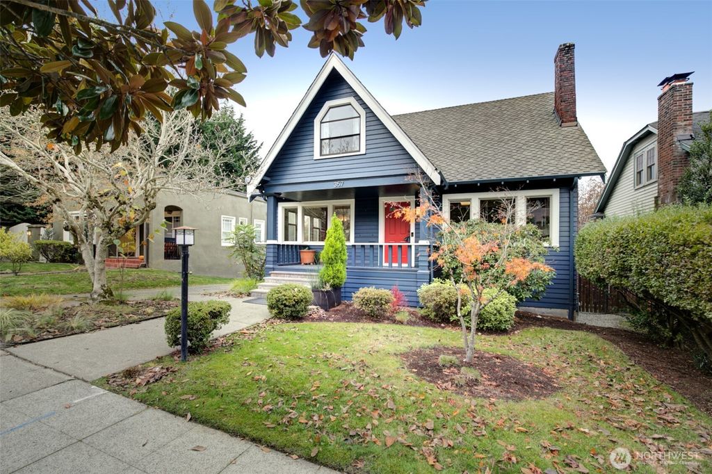 Photo of 357 29th Avenue, Seattle, WA 98122 (MLS # 2514197)