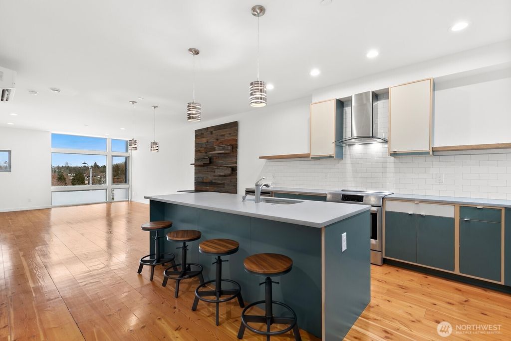 Photo of 3527 S Oregon Street, Seattle, WA 98118 (MLS # 2481165)