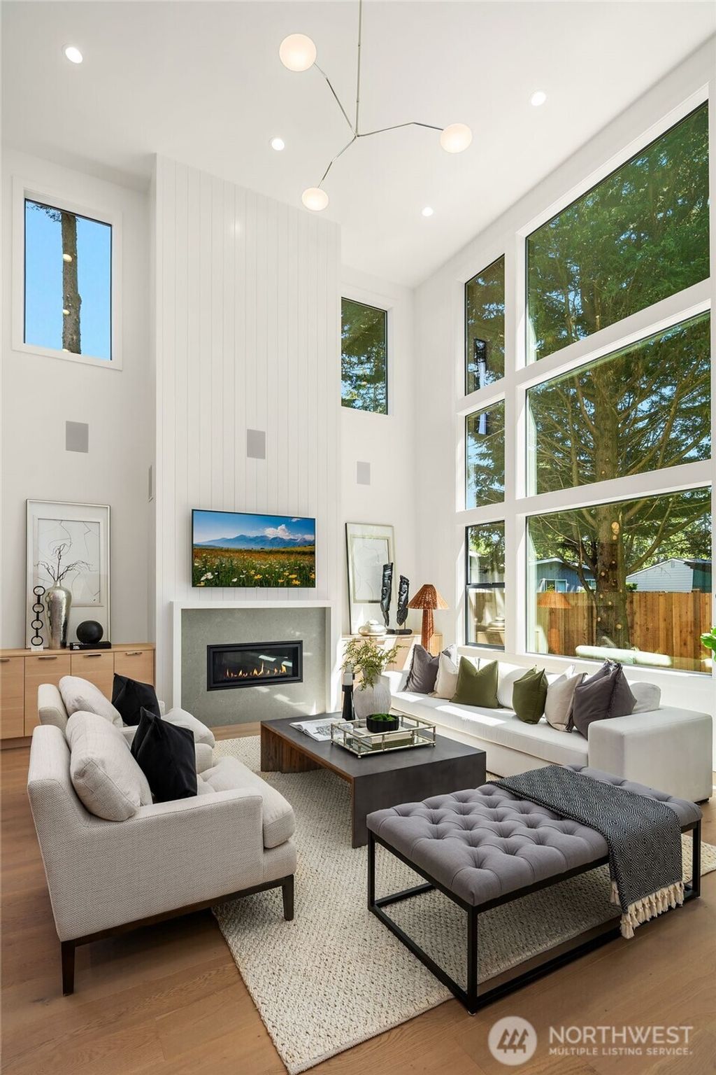 Photo of 16711 NE 16th Place, Bellevue, WA 98008 (MLS # 2537295)