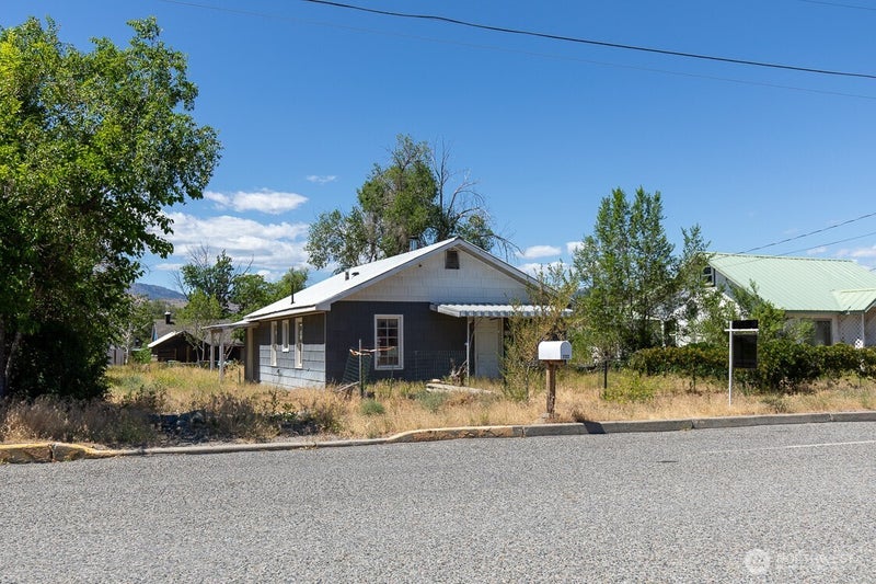 722 Jackson Street