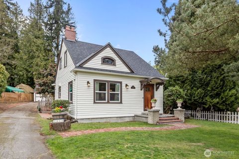 Photo of 7030 Beverly Boulevard, Everett, WA 98203 (MLS # 2497923)
