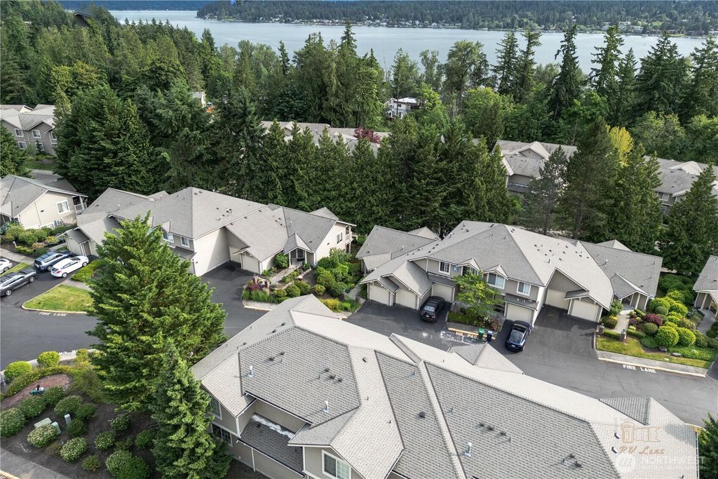 Photo of 18630 NE 57th Way, Redmond, WA 98052 (MLS # 2396224)