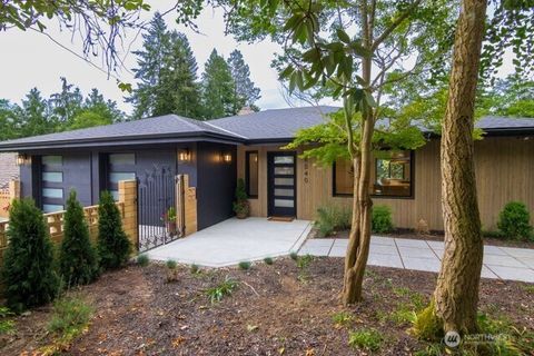 Photo of 16040 36th Avenue NE, Lake Forest Park, WA 98155 (MLS # 2475527)
