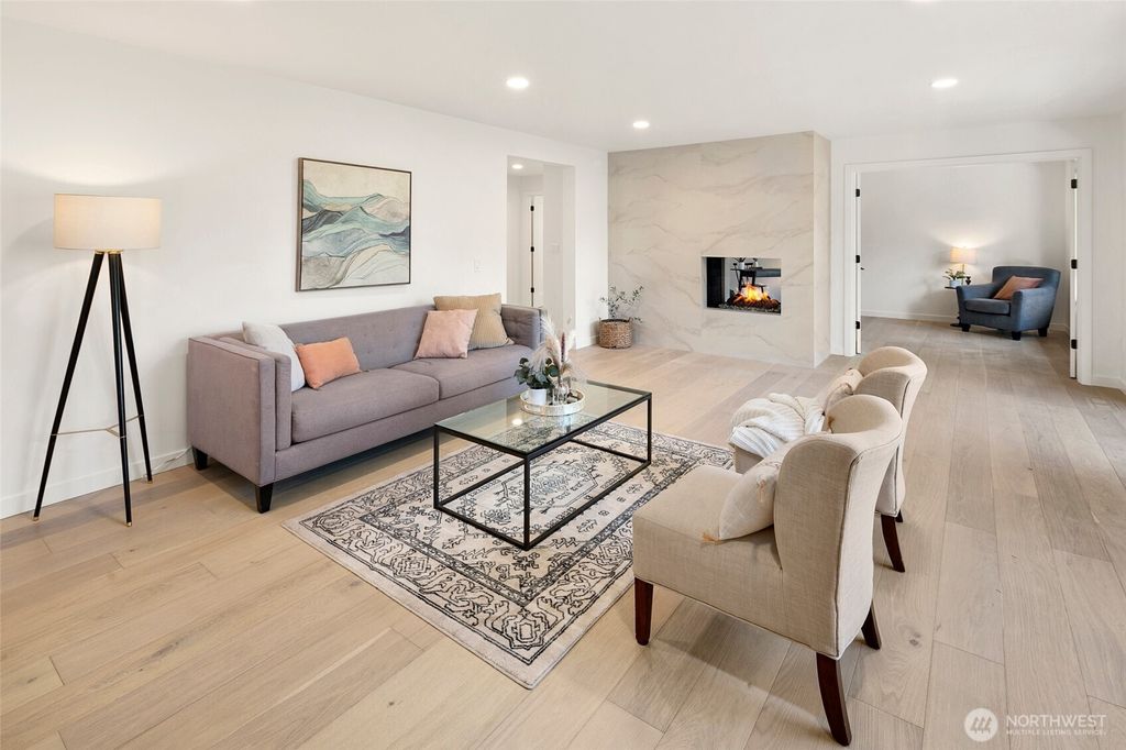 Photo of 16040 36th Avenue NE, Lake Forest Park, WA 98155 (MLS # 2475527)