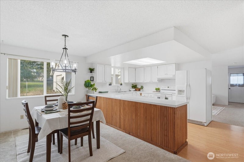 309 W Walnut Street