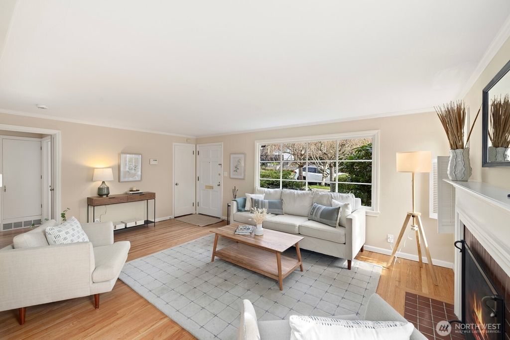 Photo of 6251 Vassar Avenue NE, Seattle, WA 98115 (MLS # 2469352)