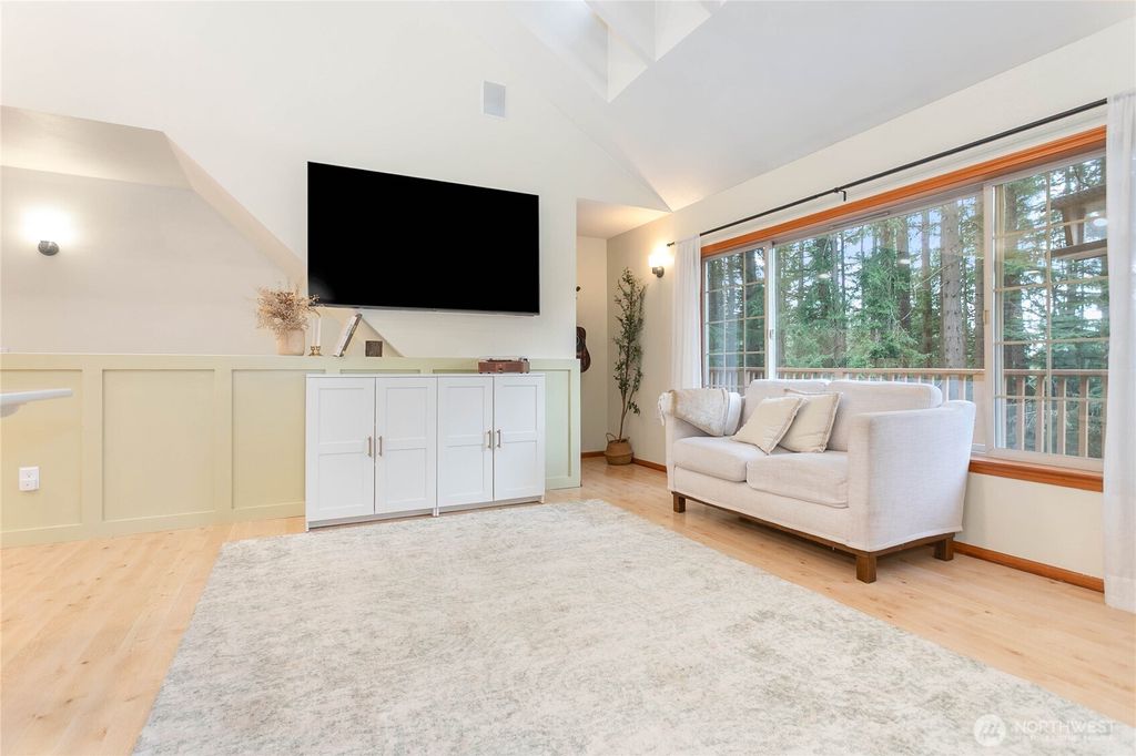 Photo of 21 Wisteria Lane, Bellingham, WA 98229 (MLS # 2485793)