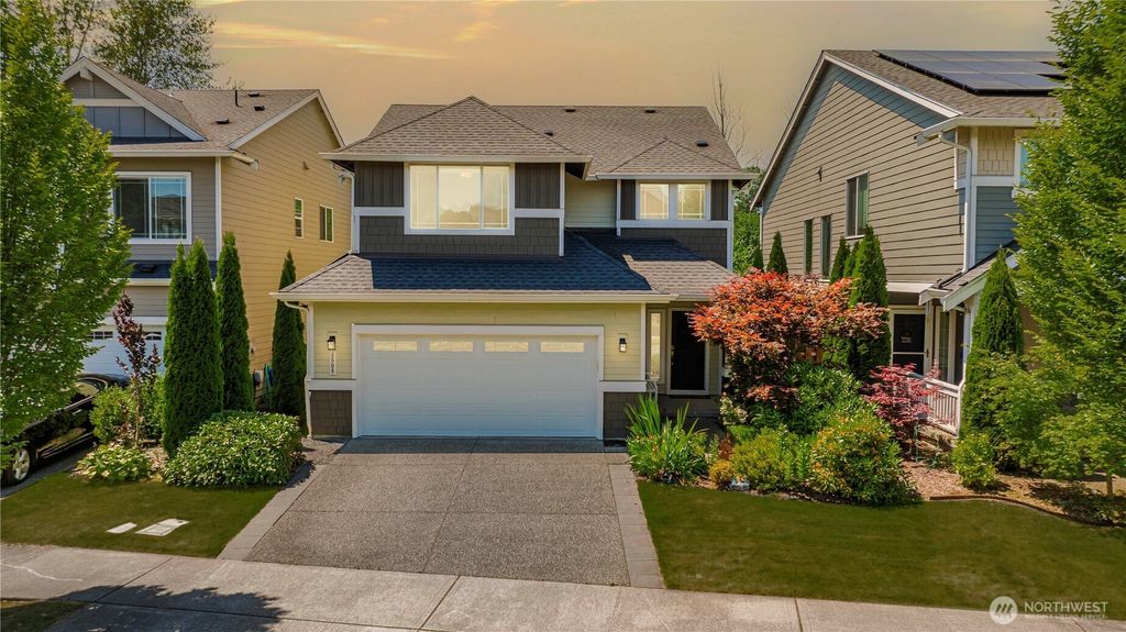 Photo of 4508 29th Avenue SE, Everett, WA 98203 (MLS # 2416176)