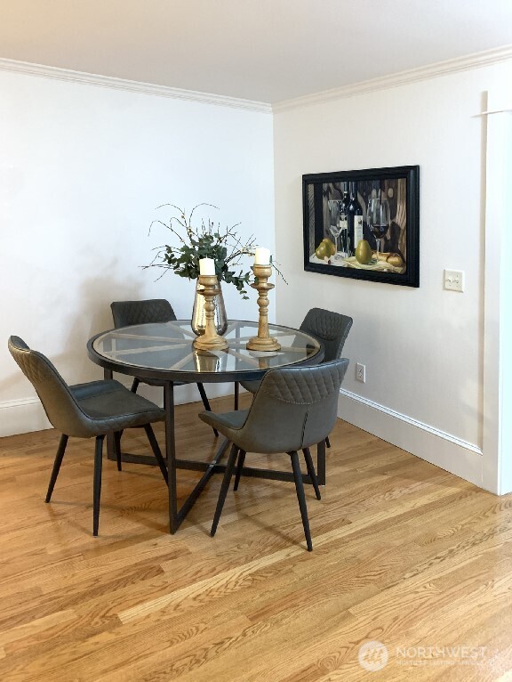 Seattle, Washington 98126, United States, 3 Bedrooms Bedrooms, ,1 BathroomBathrooms,Residential,Pending,84383