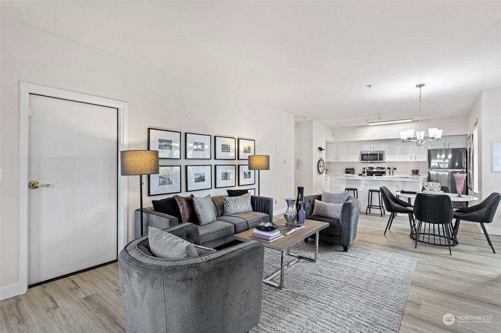 Photo of 1515 E Yesler Way #103, Seattle, WA 98122 (MLS # 2206023)