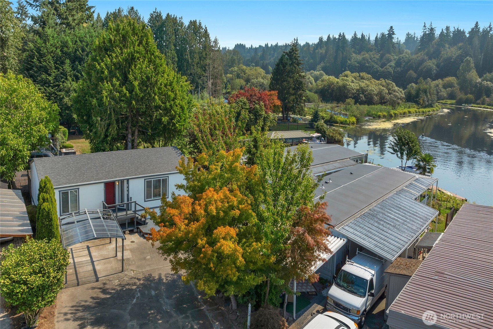 7301 NE 175th St Street 335