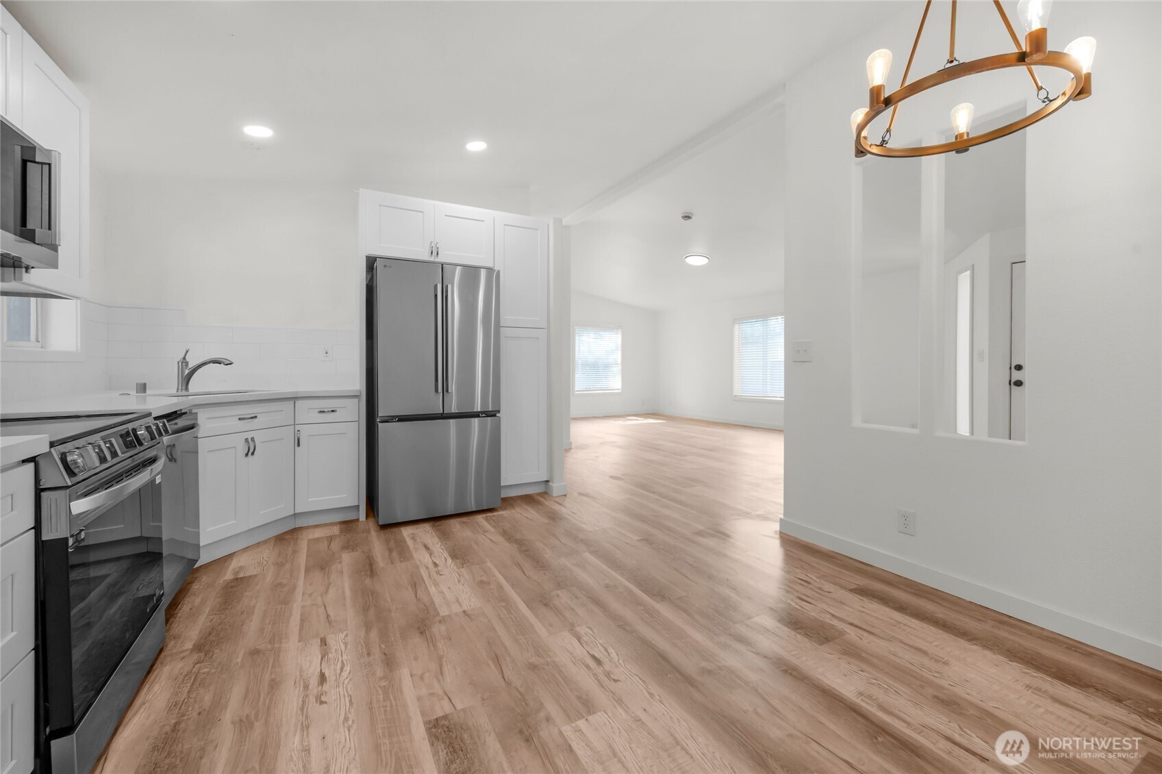 7301 NE 175th St Street 335