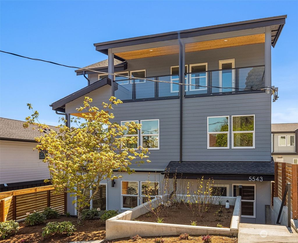 Photo of 5543 S Morgan Street, Seattle, WA 98118 (MLS # 2061280)