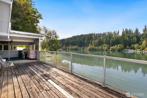 Photo of 39304 Ski Park Road E, Eatonville, WA 98328 (MLS # 2585358)