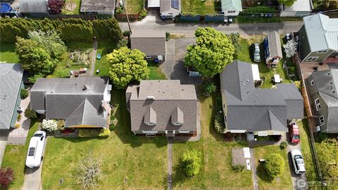 Photo of 2810 Utter Street, Bellingham, WA 98225 (MLS # 2519740)