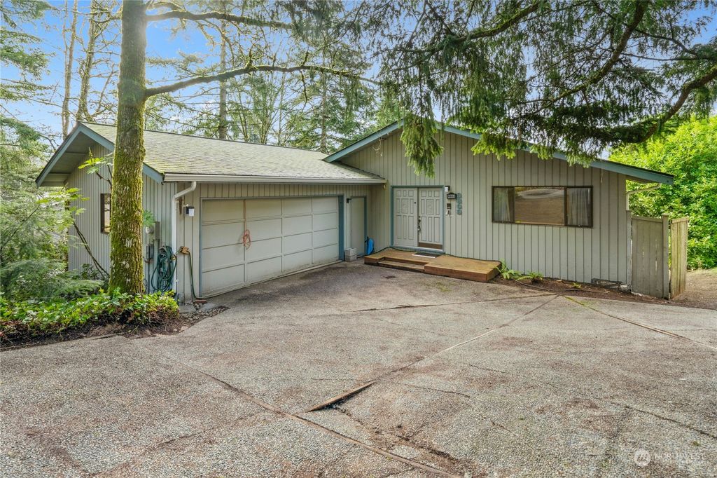 Photo of 9803 159th Place NE, Redmond, WA 98052 (MLS # 2324353)