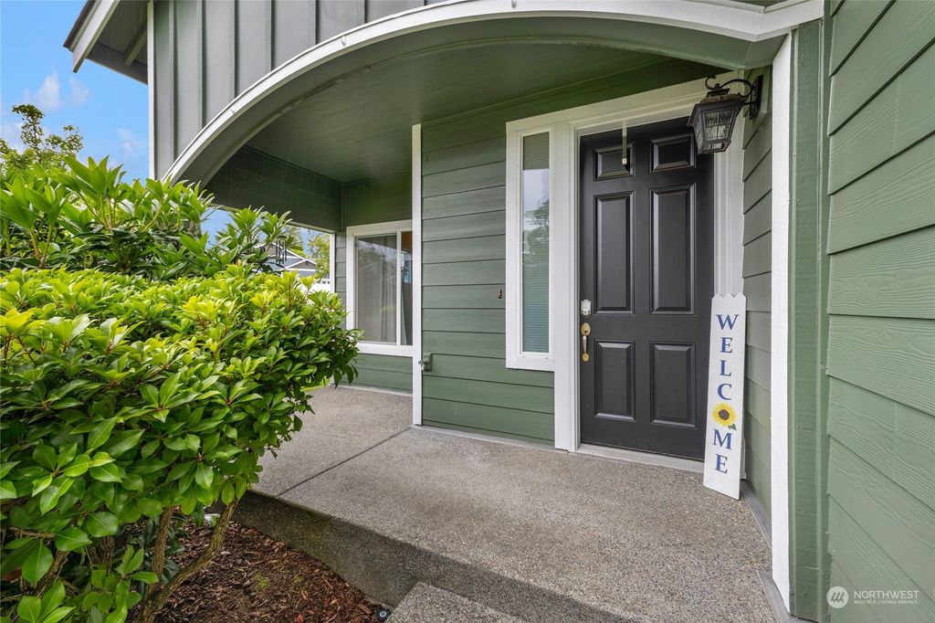 Photo of 14225 SE Deerfield Drive #141A, Monroe, WA 98272 (MLS # 2251541)