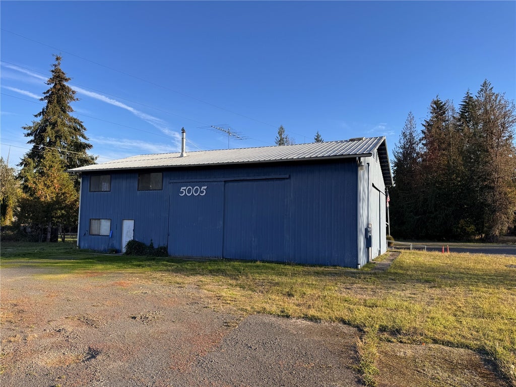 Photo of 5005 Spirit Lake HWY HWY, Toutle, WA 98649 (MLS # 2598242)