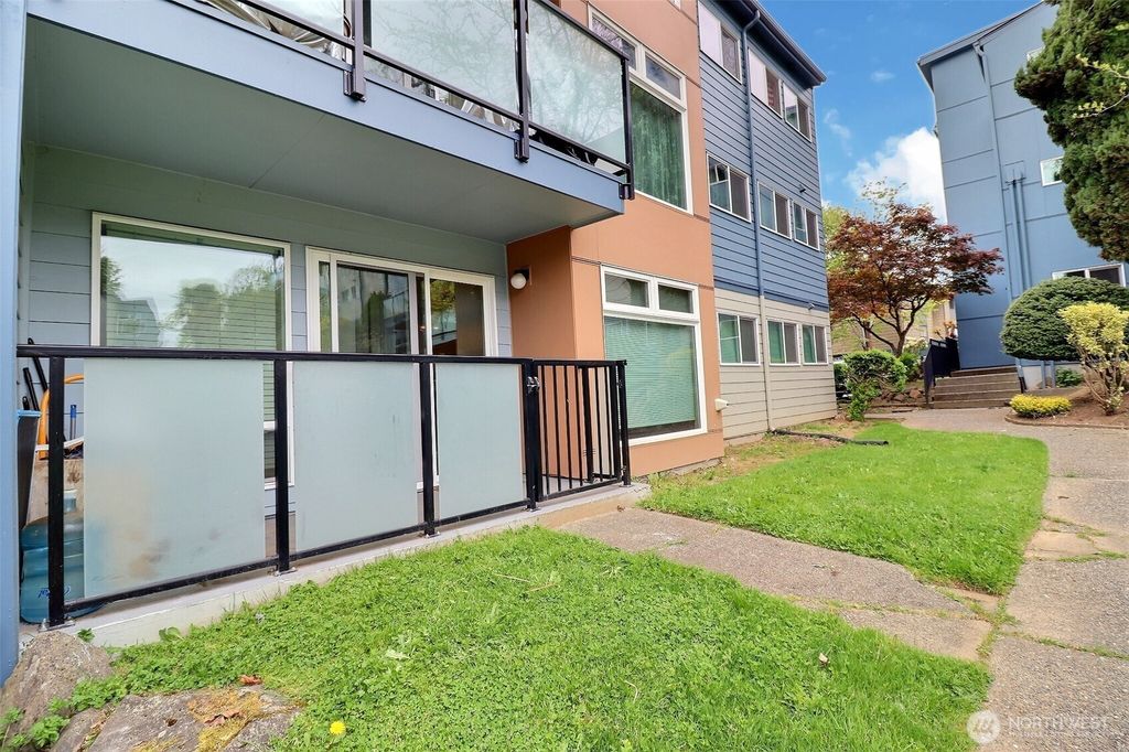 Photo of 15138 65th Avenue S #109, Tukwila, WA 98188 (MLS # 2370174)
