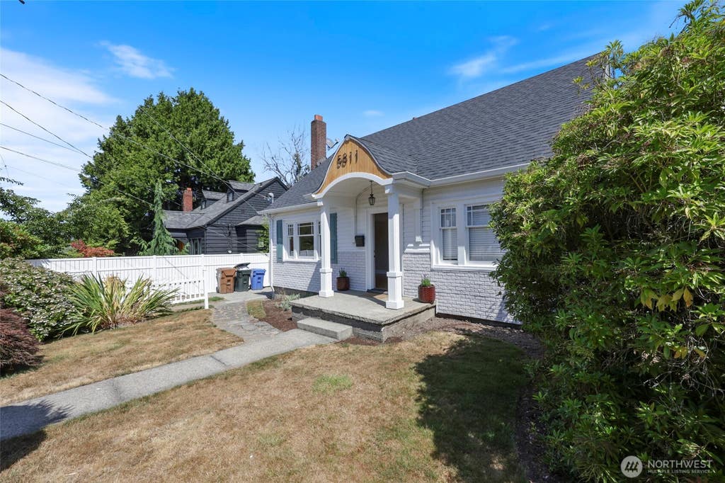 Photo of 5811 S Sheridan Avenue, Tacoma, WA 98408 (MLS # 2562681)