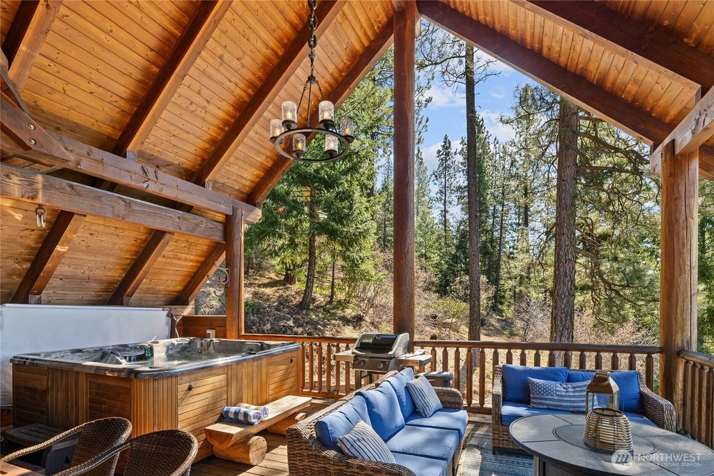 Photo of 381 Jolly Mountain Drive, Ronald, WA 98940 (MLS # 2500647)