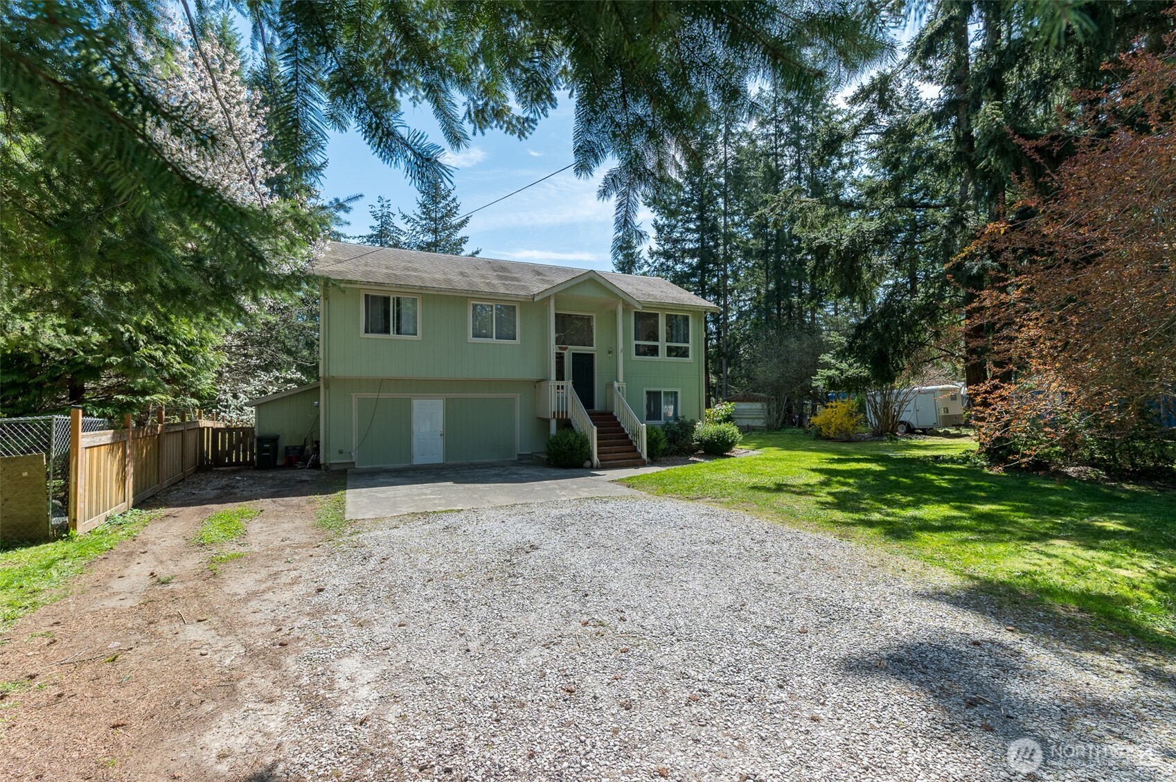 6331 Overland Trail