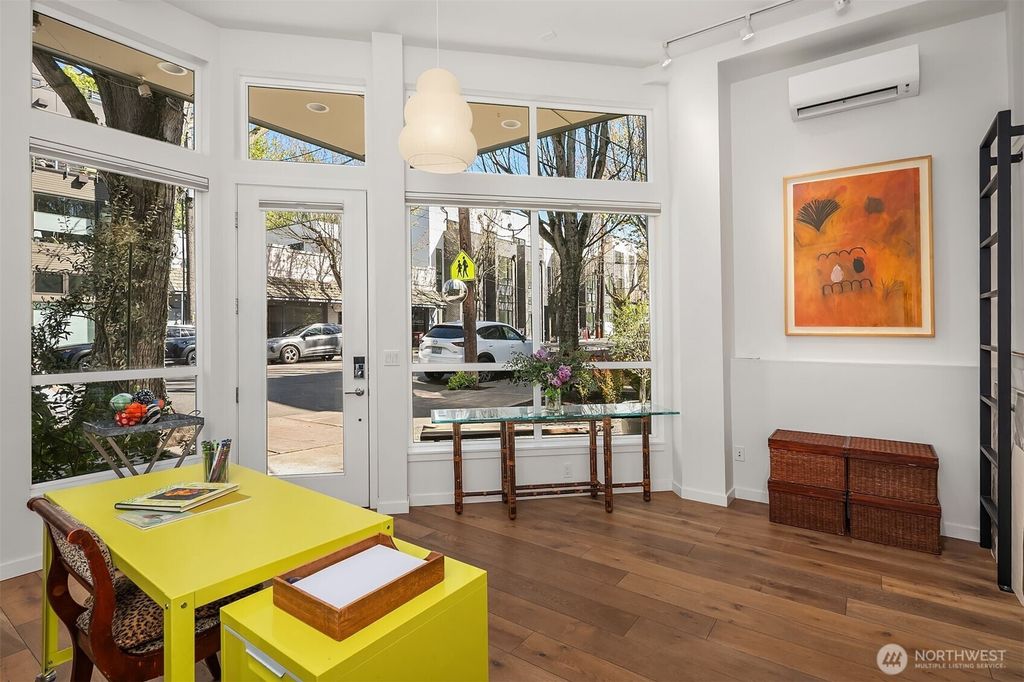 Photo of 1121 34th Avenue #A, Seattle, WA 98122 (MLS # 2363628)