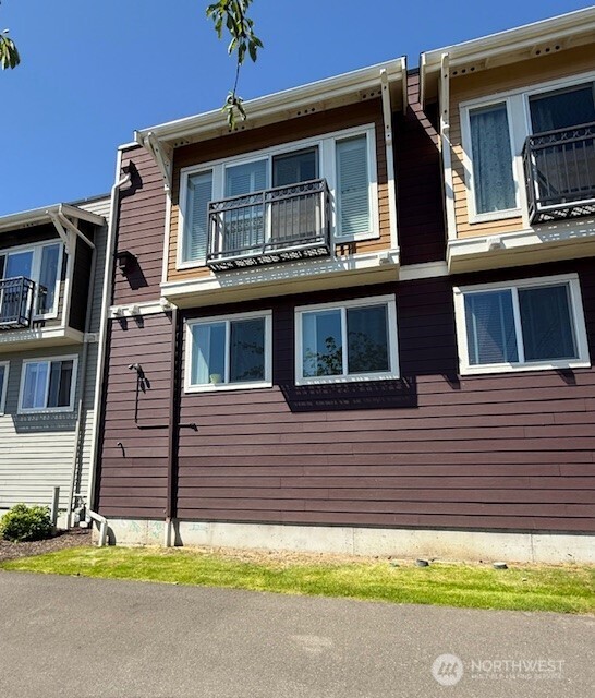 2103 Tacoma Court