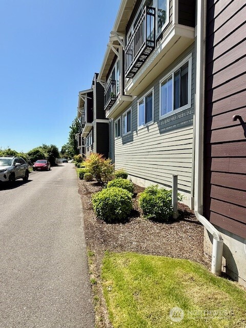 2103 Tacoma Court