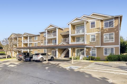 Photo of 3309 132nd Street SE #A202, Everett, WA 98208 (MLS # 2483662)