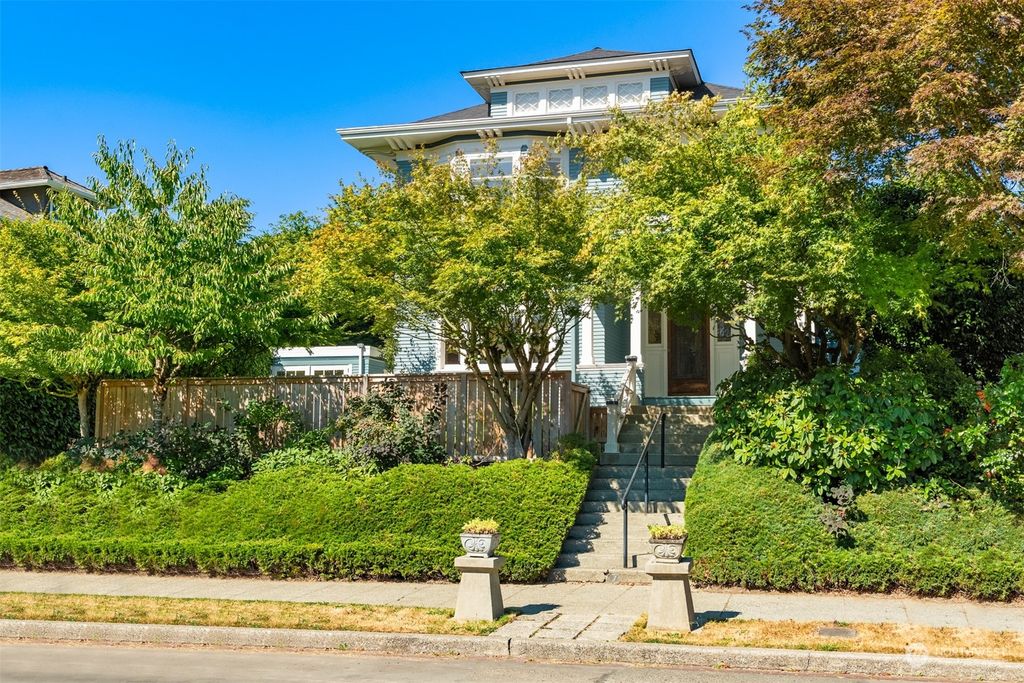 Photo of 3119 37th Avenue S, Seattle, WA 98144 (MLS # 2152218)
