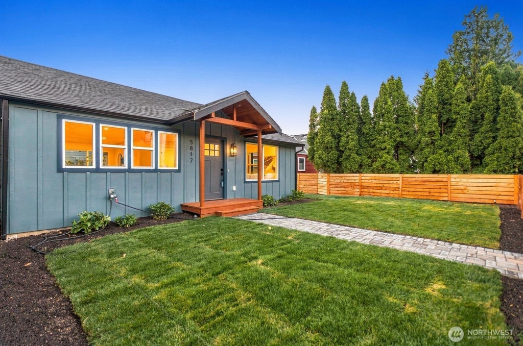 Photo of 5817 56th Avenue NE, Seattle, WA 98105 (MLS # 2579503)